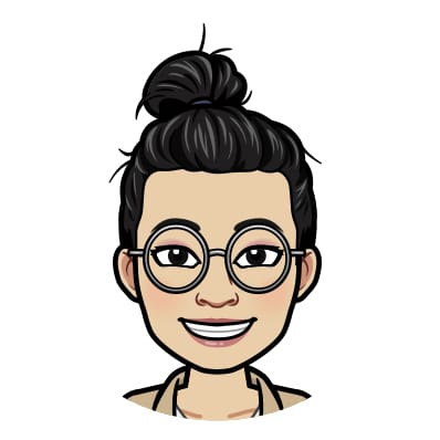 bitmoji of Jennifer